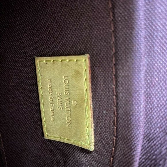 Authentic Louis Vuitton Favorite MM monogram - Picture 4 of 11